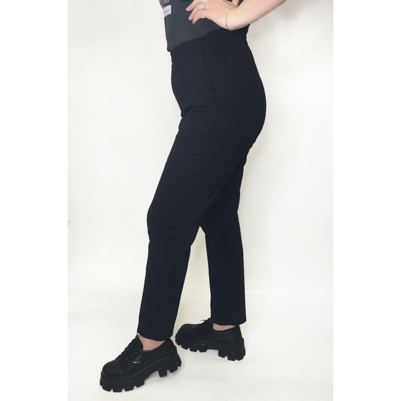 Штани жіночі трикотажні прямі Чорний, 42/44