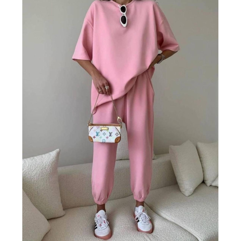Жіночий повсякденний костюм футболка зі штанами розовий 42/44