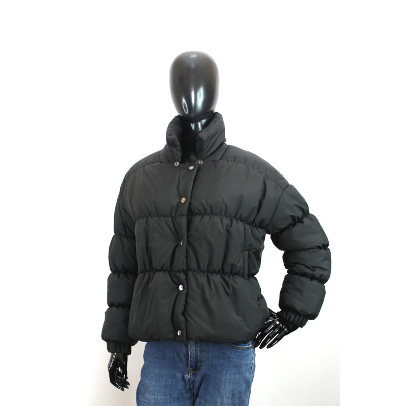 Жіноча куртка демісезонна Чорна, 42 Жіноча куртка демісезонна Чорна, 42