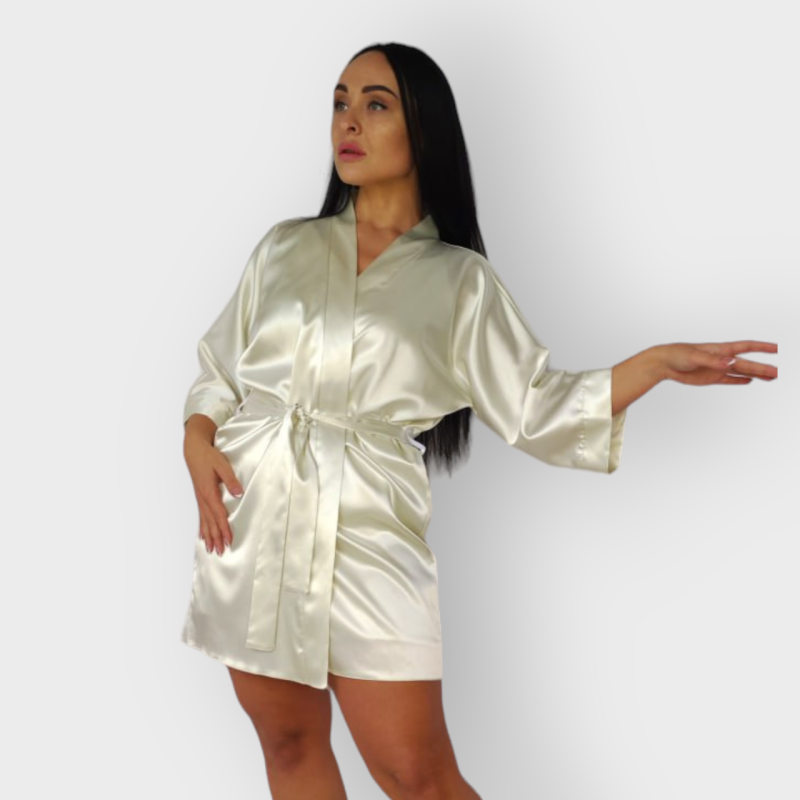 Халат жіночий атласний під пояс довжина 90см молочний 3XL/4XL