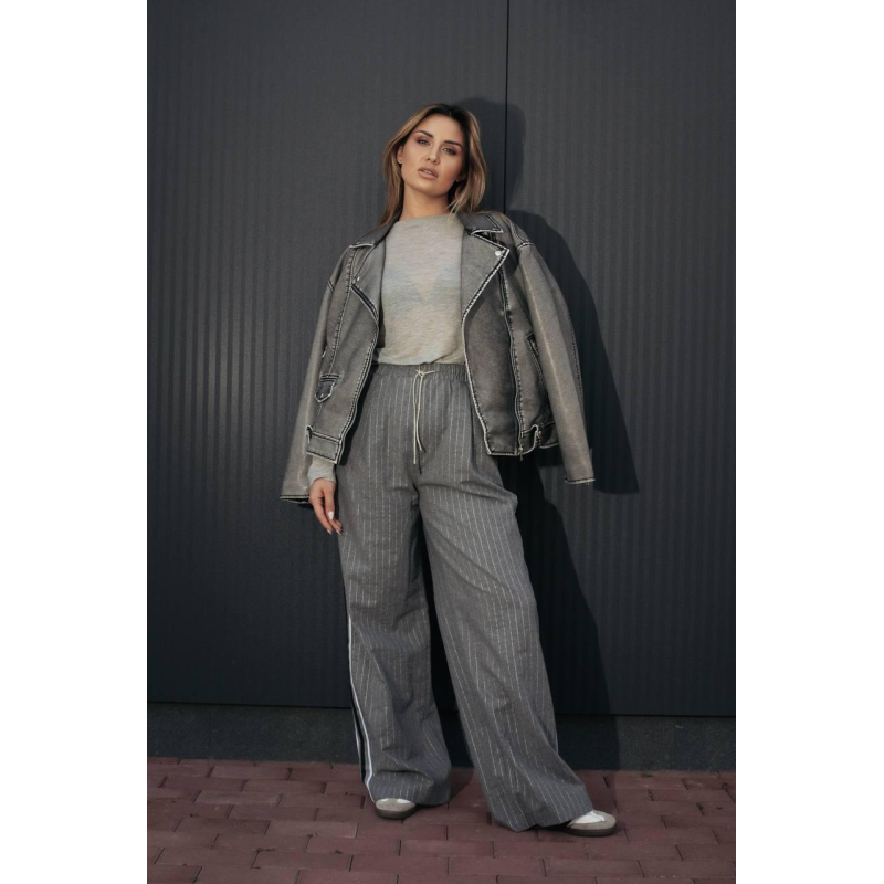 Жіноча косуха з потертостями оверсайз, сіра