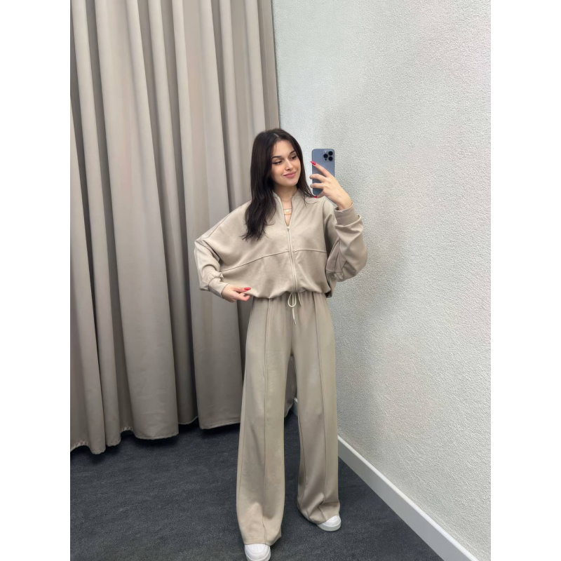 Жіночий спортивний костюм із широкими штанами Беж, 46/48 Жіночий спортивний костюм із широкими штанами Беж, 46/48