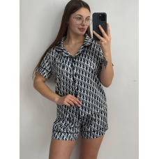 Піжама жіноча з сатину з шортами та сорочкою