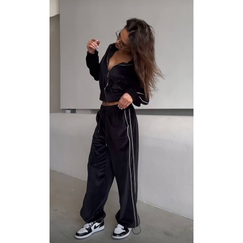 Велюровий костюм жіночий із широкими штанами, Чорний 42/46