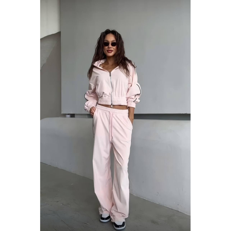 Велюровий спортивний жіночий костюм Зефірний, 48/52