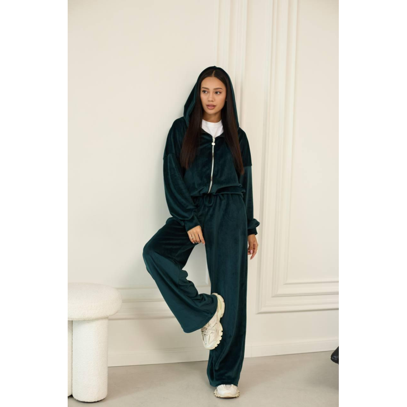 Костюм жіночий велюровий Темно-зелений, 42/46 Костюм жіночий велюровий Темно-зелений, 42/46