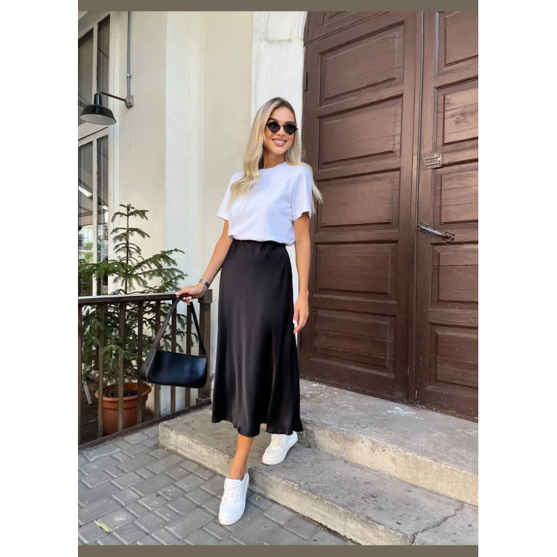 Жіноча спідниця атласна Чорна 50/52