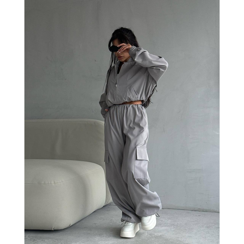 Жіночий костюм із плащової тканини Сірий, 48/52