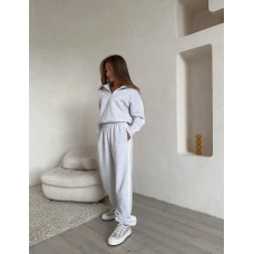 Жіночий спортивний костюм з кантом