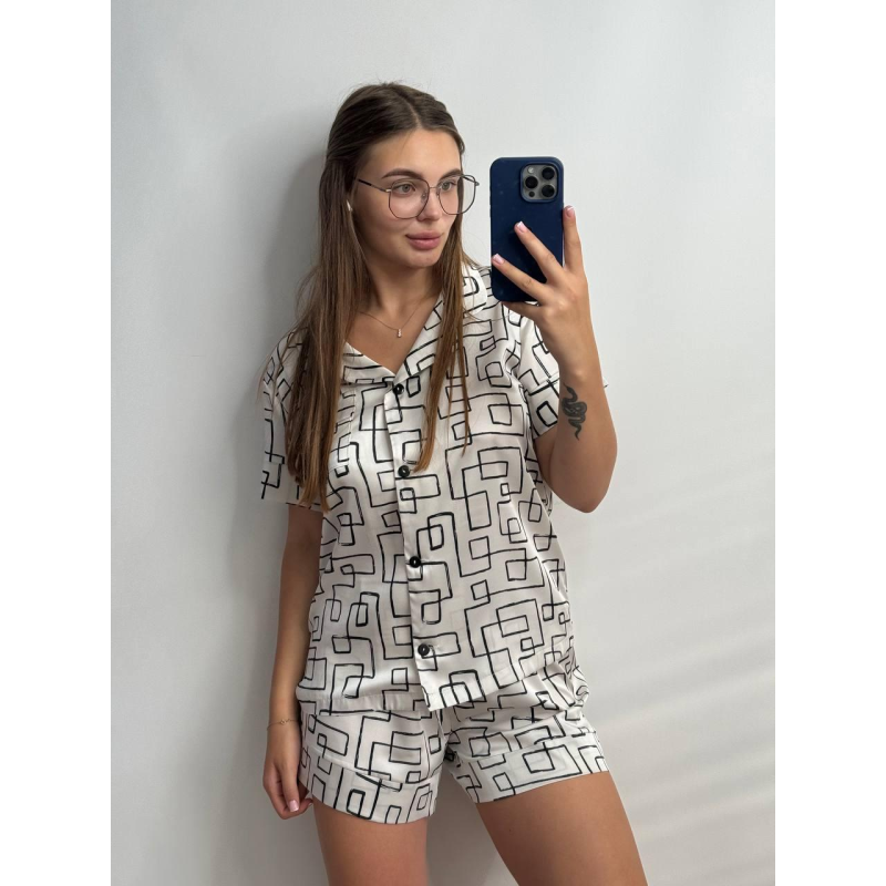 Жіноча сатінова піжама