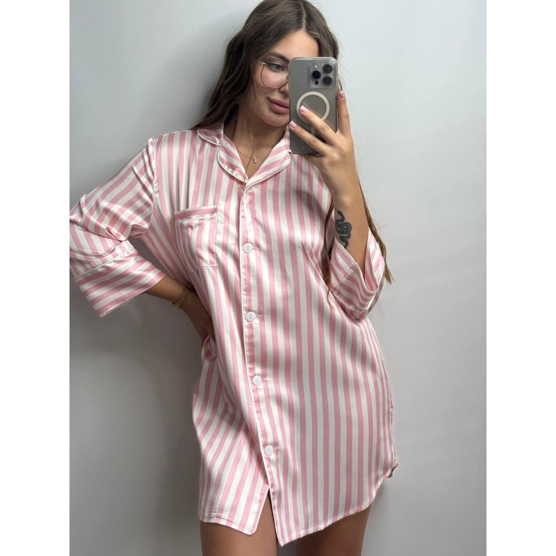 Жіноча нічна сорочка сатинова Рожева смужка, M