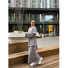 Жіночий в“язаний костюм з юбкою Сірий 42/44