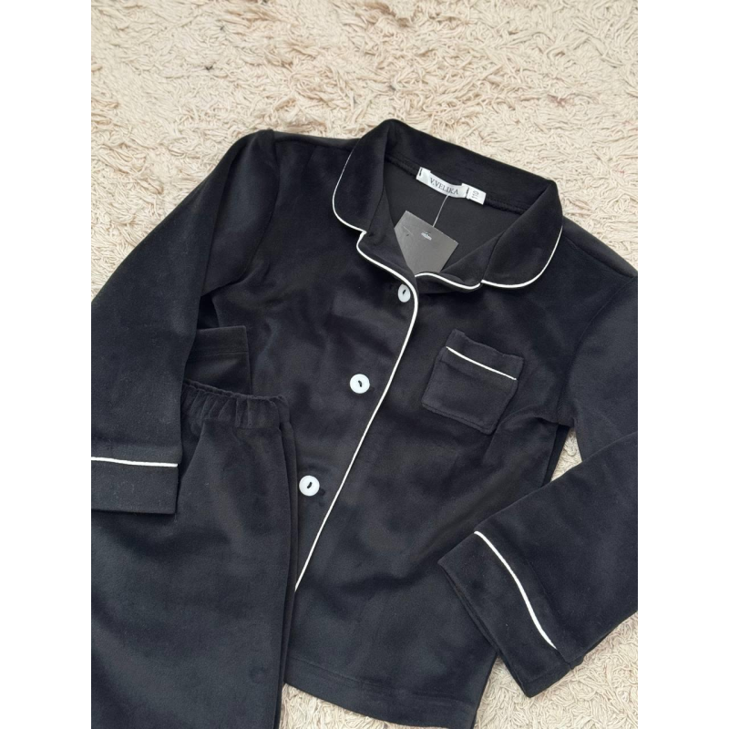 Дитяча велюрова тепла піжама одна кишеня, Чорна 122-128