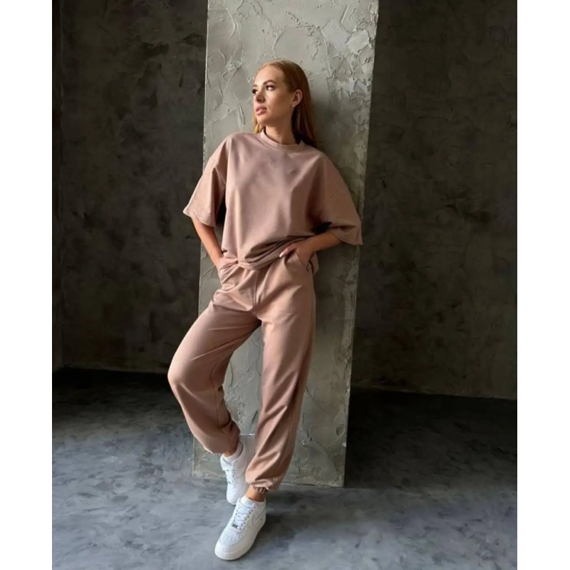 Жіночий повсякденний костюм футболка зі штанами 50/52 Бежевый
