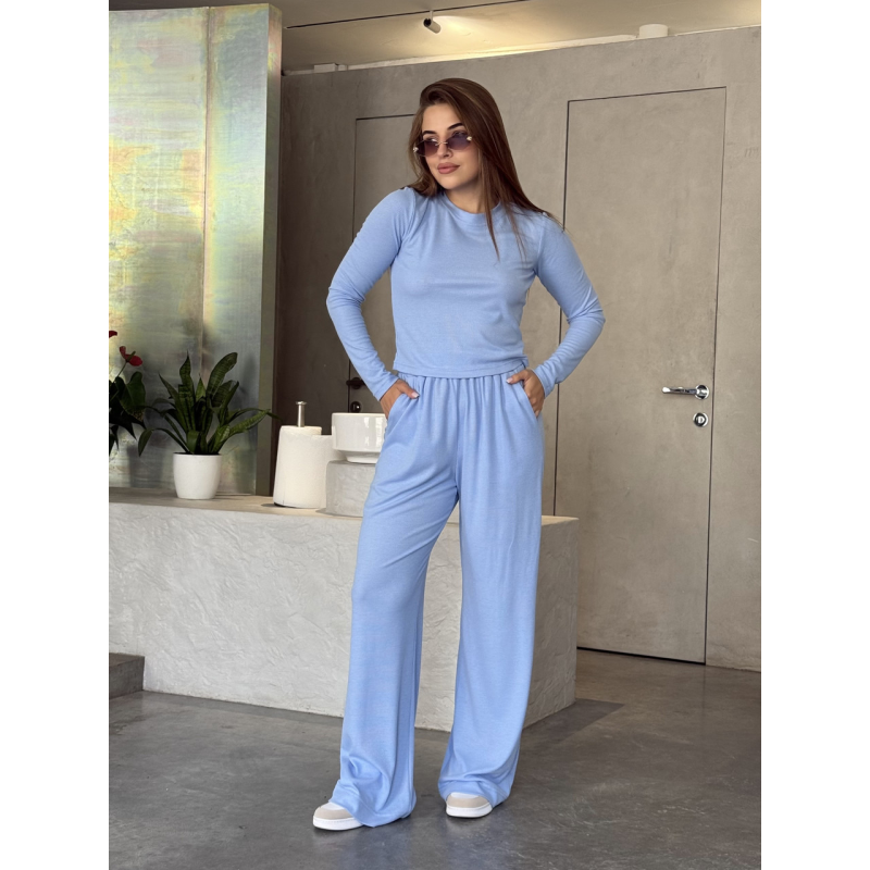 Жіночий костюм у рубчик із широкими штанами Блакитний M/L